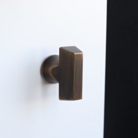 Накладка сантехническая Verum Nuda Atlanta WC - Бронза